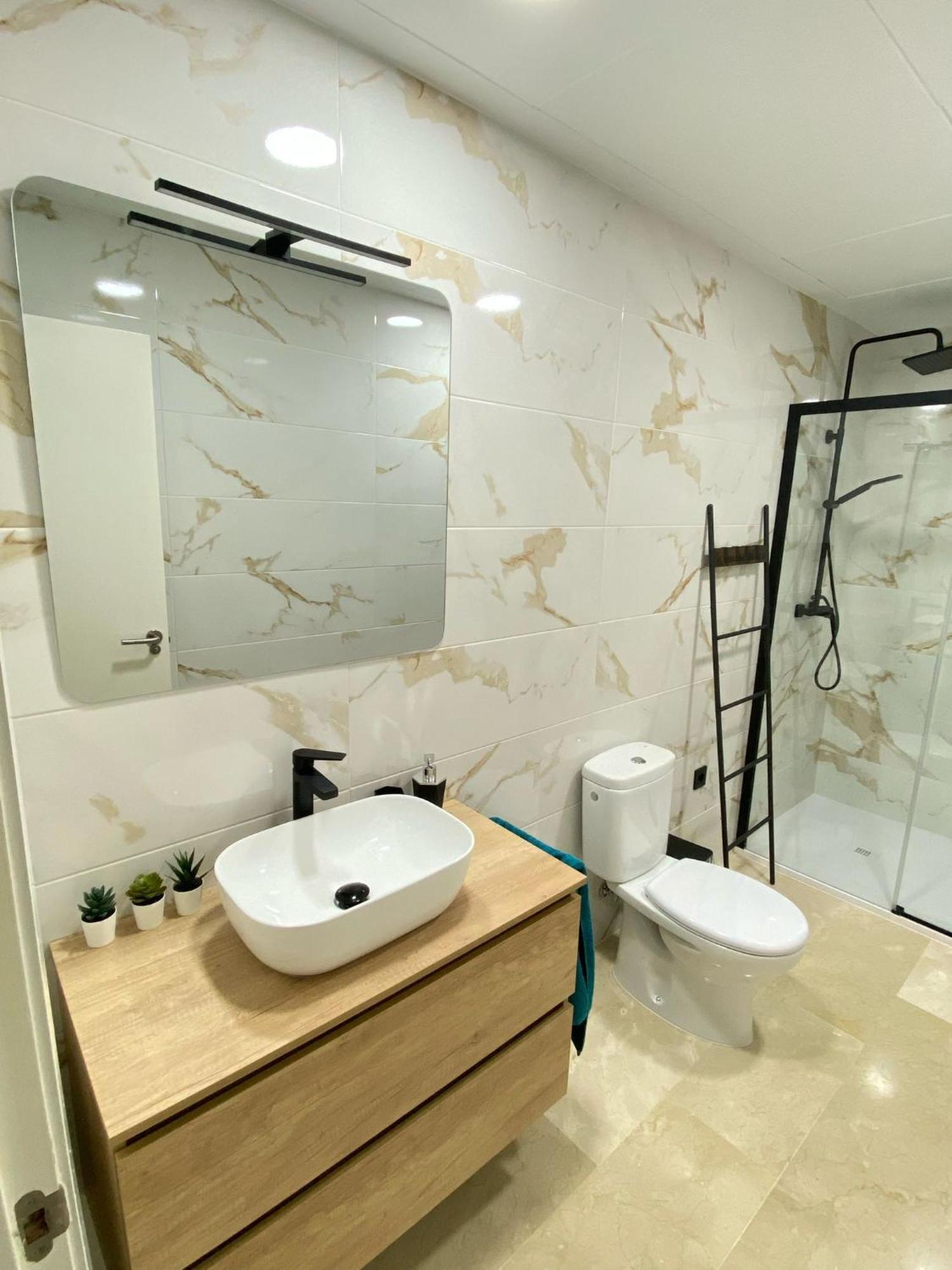 Apartamentos Cayla Sanlucar de Barrameda Luaran gambar